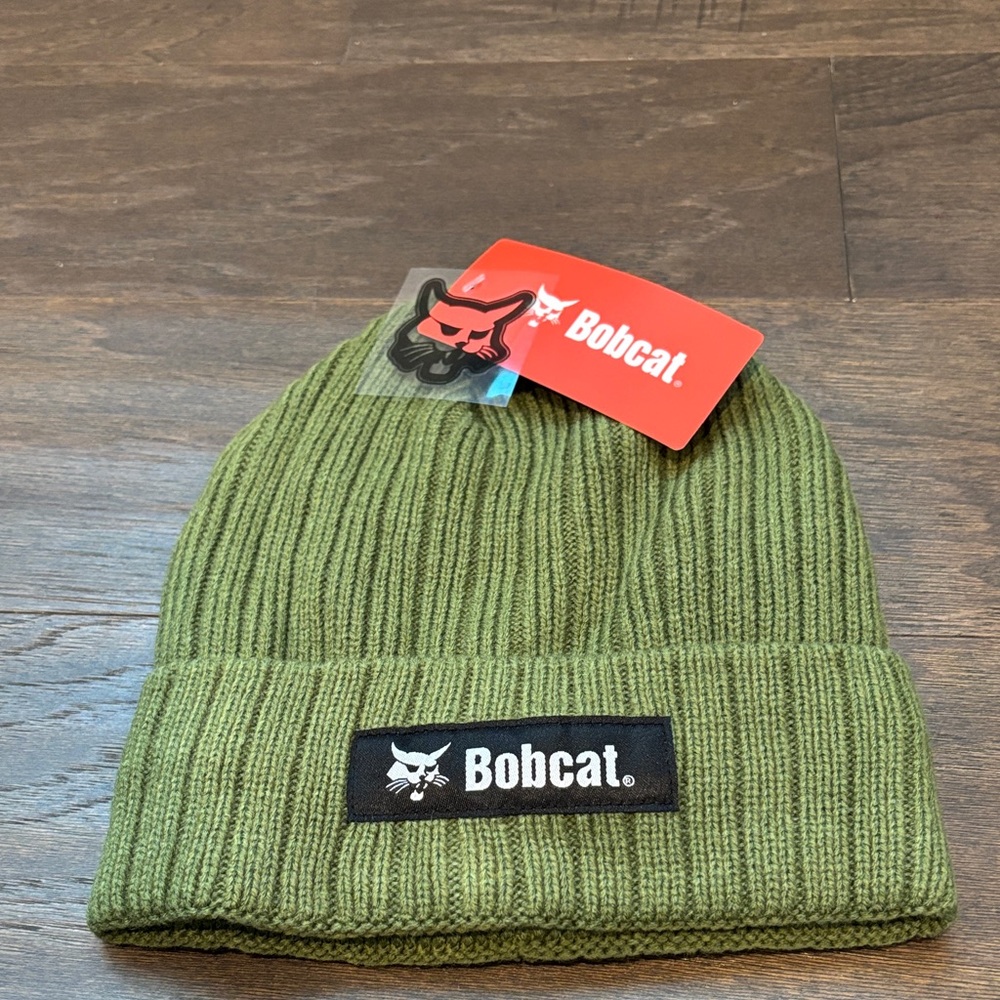 Bobcat Textured Knit Cuffed beanie,fleece lined,stretch,patch logo,warm,winter